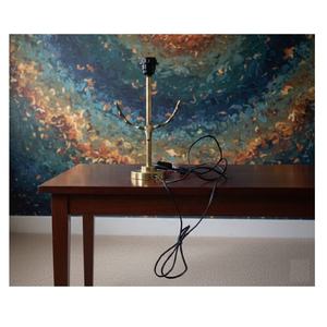 Lampe de table décorative avec un design unique inspiré d'animaux ou de oiseaux, sans abat-jour, lampe de chevet en aluminium à prix de gros - Product Image 3