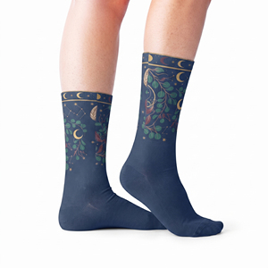 Chaussettes mi-mollet pour femmes, personnalisables par sublimation, en mélange de coton respirant, chaussettes décontractées confortables et extensibles, chaussettes de mode en gros - Product Image 1