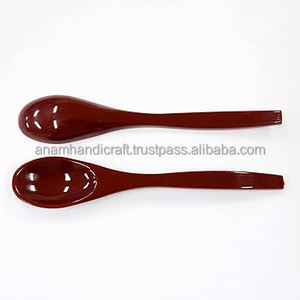 Cuchara de cena de resina hecha a mano de la mejor calidad altamente pulida con logotipo personalizado para restaurantes de hoteles en casa, directamente desde la India - Product Image 1