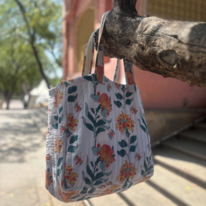Latest Artisanal Premium Handcrafted Block Printed Floral Quilted Tote <b>Bag</b> Cotton Summer Shoulder Carry <b>Bag</b> for <b>Women</b> Wholesale - Product Image 3
