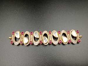 Collier ras du cou plaqué or avec pierre doublette rouge Polki, style vintage ethnique de luxe fait main pour femme - Product Image 6