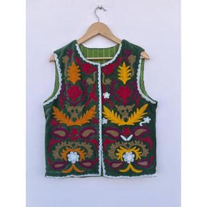 Chaleco de Algodón Bordado Suzani Hecho a Mano, Estilo Vintage, Tradicional Indio, Ecológico, Transpirable, Regalo para Ella - Product Image 1