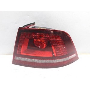 Feu arrière extérieur droit d'occasion OEM Phaeton 2010-2016 3D0945096J - Product Image 1