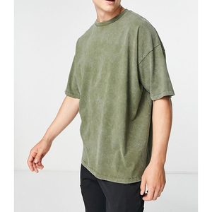 T-shirt décontracté vert uni à col rond et manches courtes pour homme, coupe ample, longueur standard, en jersey 100 % coton, vente en gros - Product Image 1