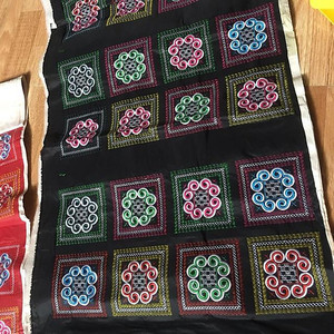 Ofertas Especiales en Brocado Vietnamita, la Esencia de la Artesanía Vietnamita - Precio de Fábrica, Cultura Tradicional Vietnamita, Tela de Brocado - Product Image 6