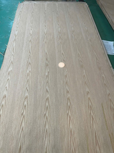 Lámina de Chapa de Roble Rojo Natural de 1300x2500 mm para Revestimiento de Superficies de Muebles, Suministro OEM - Product Image 3