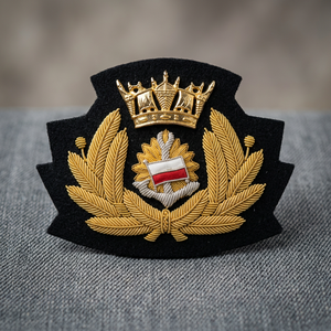 Écusson brodé personnalisé avec couronne de lauriers et drapeau, à coudre sur tissu, pour uniforme ou vêtement - Product Image 6