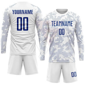 Uniforme de Fútbol de Alta Calidad con Logotipo Personalizado, Conjunto de Camiseta y Pantalones Cortos Sublimados, Fabricante Mayorista OEM - Product Image 4