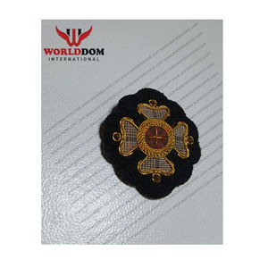 Insignias Bordadas a Mano con Hilo Metálico para Clubes, Insignias para Blazers, Tamaño Personalizado con Servicio OEM Disponible - Product Image 1
