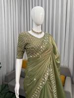 Sari en soie Fendy de qualité supérieure pour les occasions spéciales, avec un travail de perles lourdement orné à l'avant et à l'arrière, et une blouse assortie.