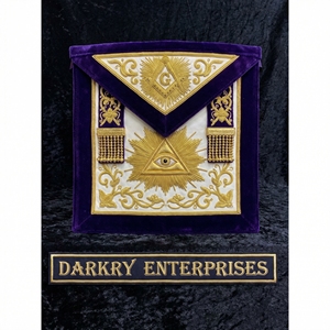 Tablier maçonnique personnalisé fait main en soie blanche avec bordure en velours violet, broderie en fil d'or, compas et équerre rayonnants, insignes - Product Image 6