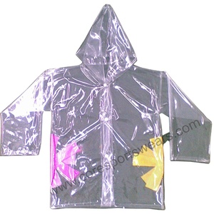Creatable World Kit Tenue De Pluie Pour Poupée Personnalisable, Vêtements Et Accessoires, Jouet Pour Enfant à Partir De 6 Ans, GKV37