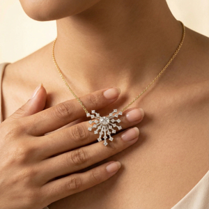 Collar con Colgante de Copo de Nieve, Oro Sólido de 18K, Diamante Redondo con Engaste de Garras, Cadena de Serpiente, Lujo Unisex para Uso Diario, Certificado GIA - Product Image 5