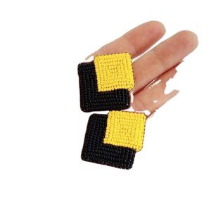 Pendientes con Cuentas Bordadas, Joyería Colorida y Ligera para Mujer, Perfecta para Looks Festivos, por MD HANDICRAFTS - Product Image 1