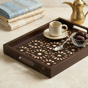 Plateau de service artisanal en bois avec poignées découpées, plateau décoratif pour la présentation des aliments, plateau pour le petit-déjeuner, le café, la décoration de la maison - Product Image 1