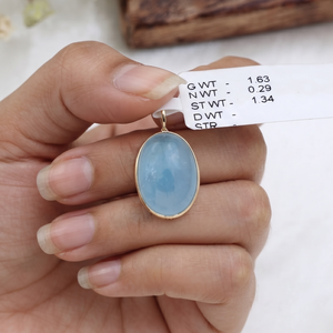 Nouveau Pendentif Femme Fait Main en Or Jaune 18 carats avec Pierre Précieuse Aigue-marine Naturelle à Coupe Cabochon Géométrique, Bijou de Fête en Or pour la Vente en Gros - Product Image 2