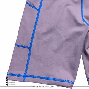 Shorts de yoga taille haute personnalisés pour femmes, avec surpiqûres contrastées, pour le sport et le fitness, style cycliste, avec doubles poches latérales, vente en gros OEM - Product Image 6
