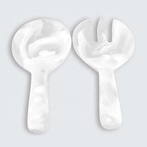 Cucharas para Servir Ensaladas de Resina Hechas a Mano en India, Personalizadas por Artizon Studio, Aptas para Lavavajillas y Horno, para Uso en la Cocina - Product Image 1