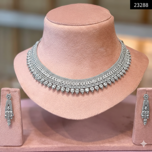 Conjunto de collar floral tradicional chapado en oro con aretes a juego |   Joyería nupcial india al por mayor, modelo 23283 - Product Image 6