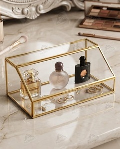 Boîte de présentation de bijoux en verre ARTINCO Classic Gold Frame avec fermeture à boucle et crochet, 9,7x4,5x3,75 pouces, présentoir de table - Product Image 3