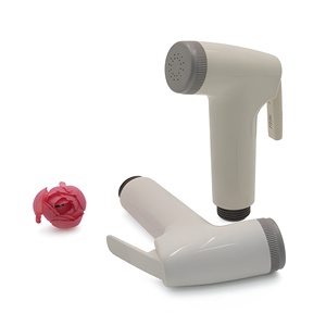 Pulvérisateur de bidet mural en ABS durable au design moderne, jet d'eau haute pression, buse écologique autonettoyante - Product Image 1