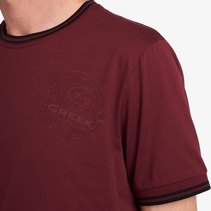 เสื้อยืดโอเวอร์ไซส์พรีเมียมสำหรับผู้ชาย สวมใส่สบาย ระบายอากาศได้ดี แห้งเร็ว แขนสั้น ผ้าคอตตอนผสม ลำลอง ปักลายเรียบง่าย รับผลิตแบบ OEM ODM - Product Image 3