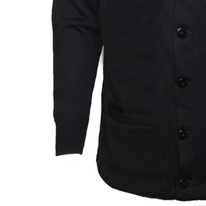Cardigan en tricot tendance pour homme, col en V, manches longues, logo frontal, rayures, style décontracté, veste pull - Product Image 6