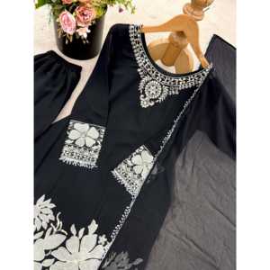 Conjuntos de trajes de diseñador para mujer con Secuencia de bordado Top Bottom y Dupatta - Product Image 2