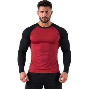 Camiseta Deportiva de Manga Larga para Hombre, Roja y Negra, de Secado Rápido, con Bloques de Color, en Spandex y Poliéster - Product Image 1