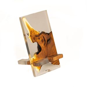 Support de téléphone en acrylique fait main de haute qualité avec incrustation en bois par NEHA ENTERPRISES, décoration de table de forme irrégulière sur le thème des animaux - Product Image 1