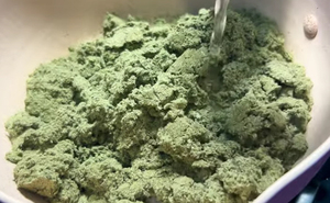 Polvo de Hoja de Ramio Finamente Molido para Procesamiento de Alimentos, Colorante Natural, Suministro a Granel, Fábrica OEM 13 ANGLE - Product Image 1