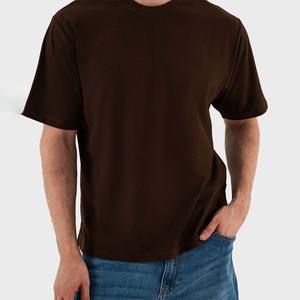 Camiseta de Manga Corta para Hombre Hecha en Pakistán, Camisetas Personalizadas Extra Grandes, Color Marrón Oscuro, Estilo Urbano Minimalista, Cómoda de Usar - Product Image 1