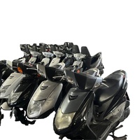 Tayvan Kullanılmış Yamaha/Kymco/Sym Benzinli Scooterlar Motosikletler-4 Zamanlı Hava Soğutmalı 50CC SC001 Model Disk Frenli Karışık Renkli İhracat