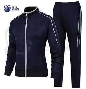 Nouvel Arrivage Ensemble de Survêtement Femme Confortable Coupe Ajustée Respirant Léger Design Personnalisé Logo Fermeture Éclair Tendance - Product Image 2