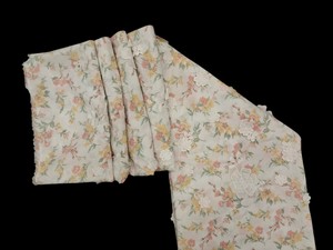 Tissu en coton blanc de qualité supérieure avec imprimé floral et appliques 3D, vente en gros directe usine |   Tissu en coton brodé doux et respirant - Product Image 3