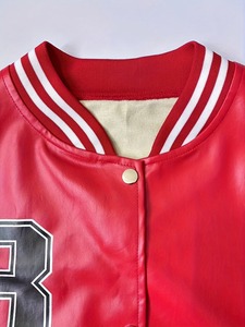 Veste universitaire courte rose en similicuir PU pour femme, style oversize, collection hiver décontractée, qualité supérieure, automne - Product Image 5