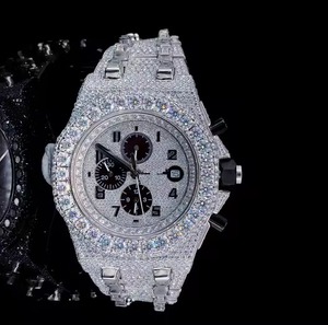 Montre de luxe pour homme en acier inoxydable, bracelet incrusté de diamants, mouvement à quartz analogique, fermoir pliant, boîtier rond de 42 mm - Product Image 2