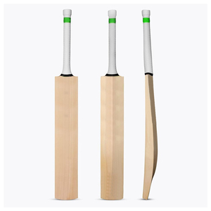 Batte de cricket en bois durable à poids équilibré avec poignée robuste, personnalisable pour le jeu en intérieur/extérieur, entraînement professionnel pour jeunes - Product Image 1