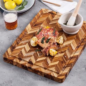 เขียงไม้พรีเมียม ทำจากไม้กระถินณรงค์แบบ End Grain ชุดเขียงสำหรับครัว หั่นผัก เนื้อสัตว์ และชีส - Product Image 1