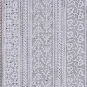 Tela de bordado Schiffli, tela de encaje bordada, tela de malla, tela de red para la confección de prendas, suministro premium para grandes compradores de moda. - Product Image 4