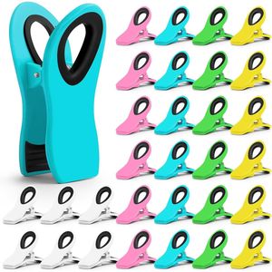 Paquete de 30 Pinzas Magnéticas Multiusos de Plástico para Alimentos, Oficina, Papel, Multicolores, Imán para Refrigerador, Pinzas para Bolsas de Chips, Paquete de 30 Pinzas para Bolsas - Product Image 1