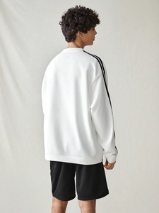 เสื้อสเวตเชิ้ตคอกลมผู้ชาย Ever Glow รุ่นใหม่ล่าสุดสำหรับฤดูหนาว คุณภาพสูง พิมพ์ลายด้วยเทคนิค Discharge ระบายอากาศได้ดี ผ้าฟลีซ 300 กรัม บุซับใน - Product Image 6