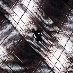 เสื้อเชิ้ตผ้าแฟลนเนลขายส่งปี 2026 สำหรับผู้ชาย เสื้อผ้าทำงานกลางแจ้งเนื้อหนา ทนทาน ผ้าฝ้าย แขนยาว สไตล์คลาสสิกลำลอง บริการ OEM - Product Image 5