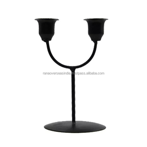 Bougeoir en fer de la meilleure qualité avec deux bras pour les fêtes et les événements spéciaux à prix raisonnable du fournisseur - Product Image 2