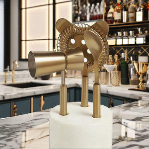 Ensemble de barware artisanal en laiton doré brillant à prix incroyable pour usage hôtelier, accessoires de bar à alcool au prix le plus bas - Product Image 6
