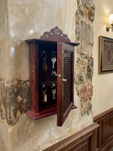 Vintage Style Wooden <b>Key</b> Holder <b>Wall</b> Mounted <b>Key</b> <b>Hooks</b> Ideal For Multiple Family Members <b>Keys</b> And Home Entryway <b>Key</b> Storage - Product Image 3