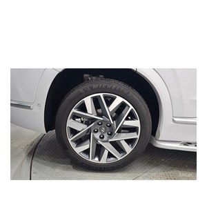 Hyundai Santa Fe Diesel 2.2 2WD 95 246 km Boîte de vitesses automatique Volant à gauche Sièges en cuir Norme d'émission Euro V Année 2021/7 - Product Image 4