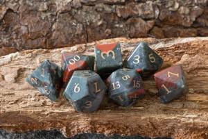 Jeu de dés en résine de qualité commerciale, dés polyédriques professionnels en résine pour jeux de rôle, accessoires de jeu en gros - Product Image 2