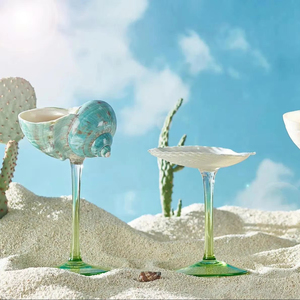 Verres à cocktail de luxe faits à la main, écologiques, à double paroi, en coquillage, vaisselle de bar côtière unique, verre à vin en coquille de conque naturelle, plage - Product Image 1