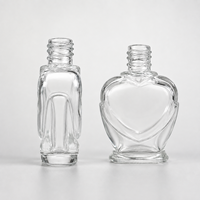 Vente en gros de flacons de parfum en verre transparent en forme de cœur de 10 ml, rechargeables, flacons de parfum vides pouvant être sérigraphiés